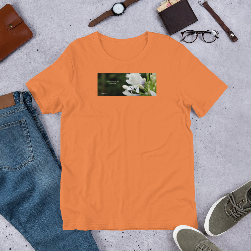 Agapanthus-Indigo Frost. “Immerse yourself in silence”. Short-Sleeve Unisex T-Shirt