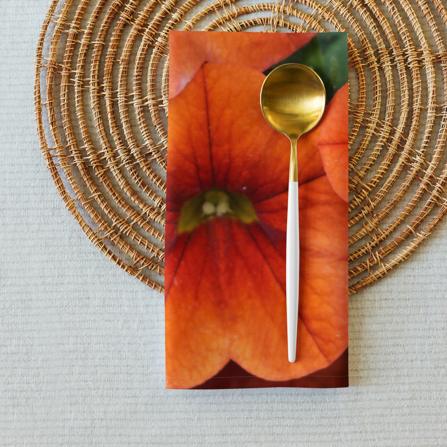 Orange petunias Cloth napkin set